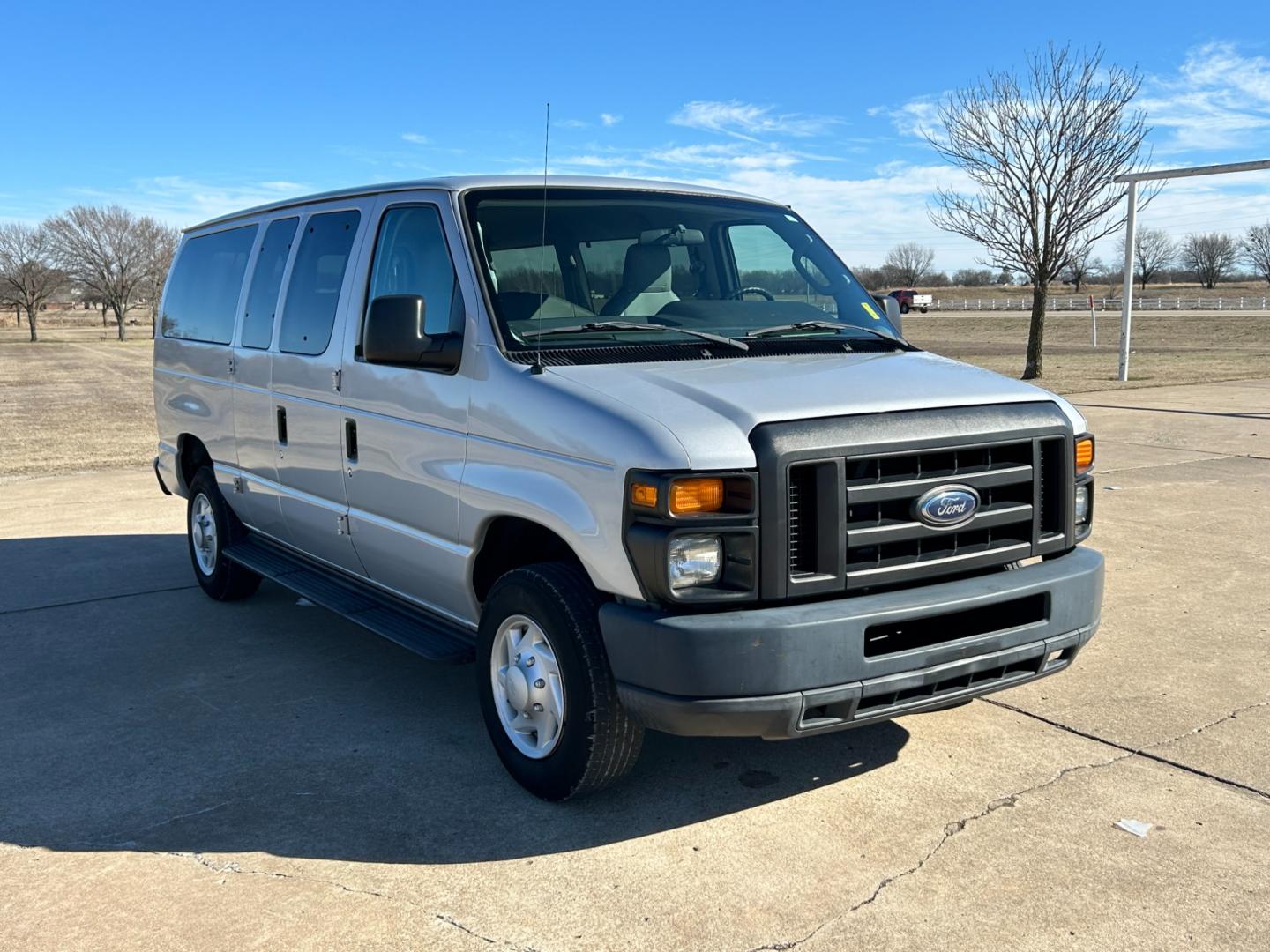 2012 Silver /Gray Ford E-Series Wagon (1FBNE3BL9CD) with an 5.4L V8 SOHC 16V engine, located at 17760 Hwy 62, Morris, OK, 74445, (918) 733-4887, 35.609104, -95.877060 - Photo#2